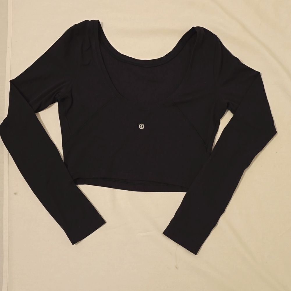Lululemon Arise Cropped Long Sleeve *Black